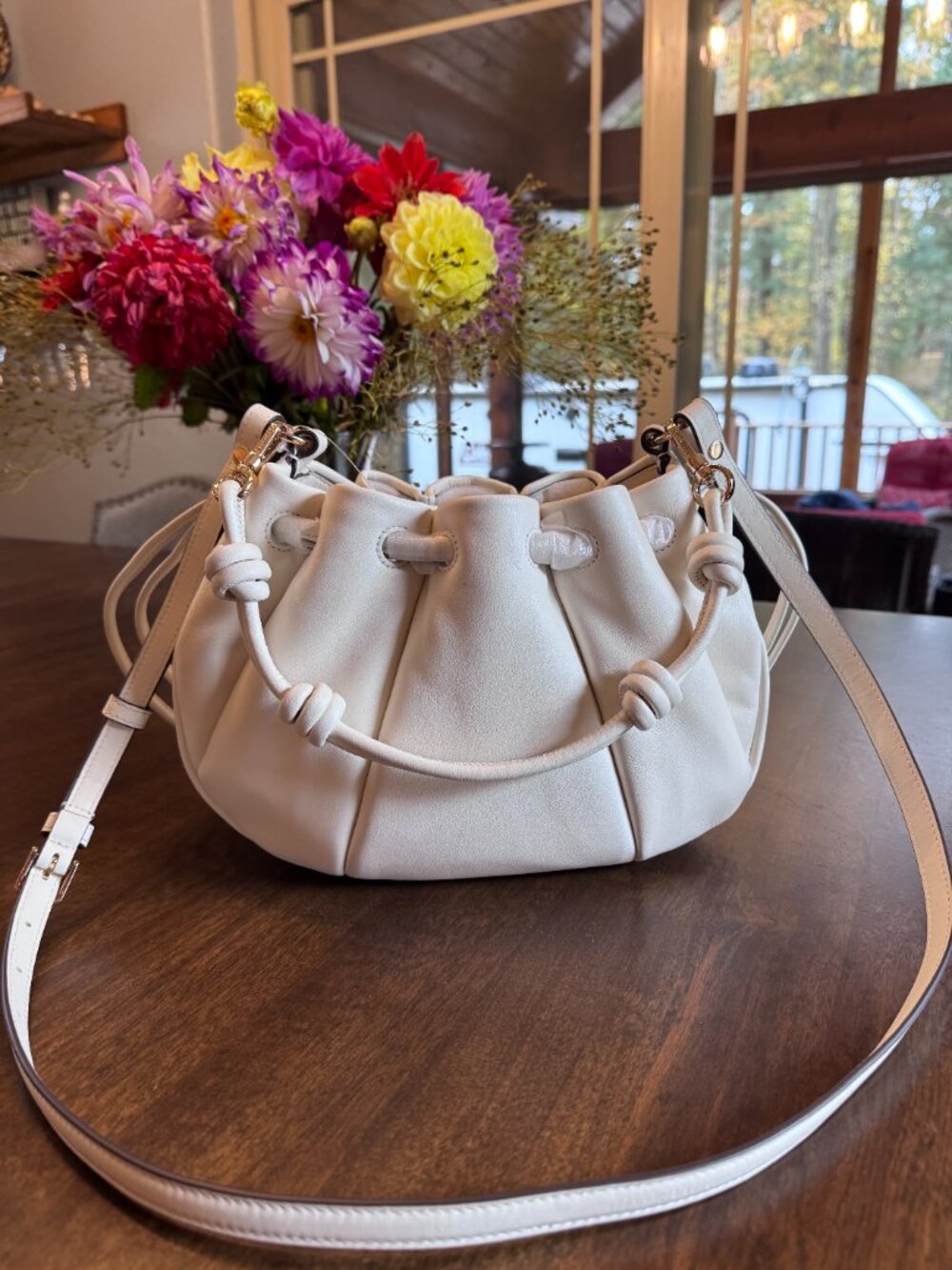 Kate Spade Pinch Crossbody Shoulder Bag in Meringue KN640 Sold Out in Stores
